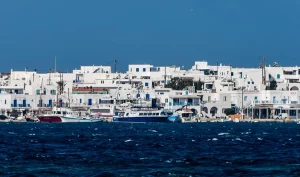 Vista panorâmica de Antiparos na Grécia